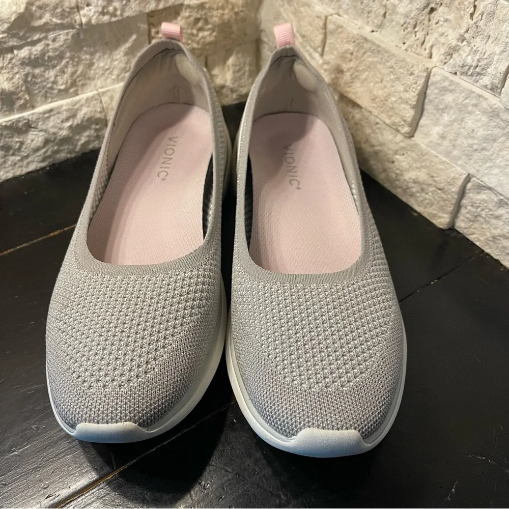 Vionic Kallie Slip On Flats Gray Pink Shimmer Women’s 10 M Comfort Shoes w/ Box - Picture 3 of 10